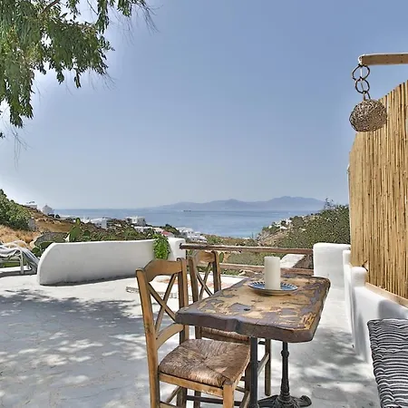 Lilly's Sunset Mykonos Town